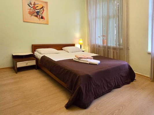 Квартира Home Hotel ул. Большая Житомирская, 4В