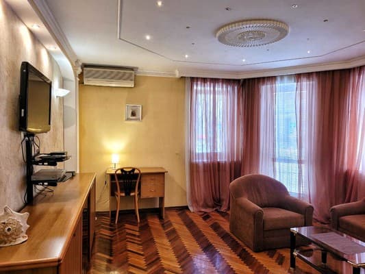 Home Hotel ул. Спасская, 25/17 2