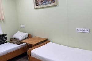 Хостел Кроне ГОК Затишок. Место в общем 5-местном номере  4